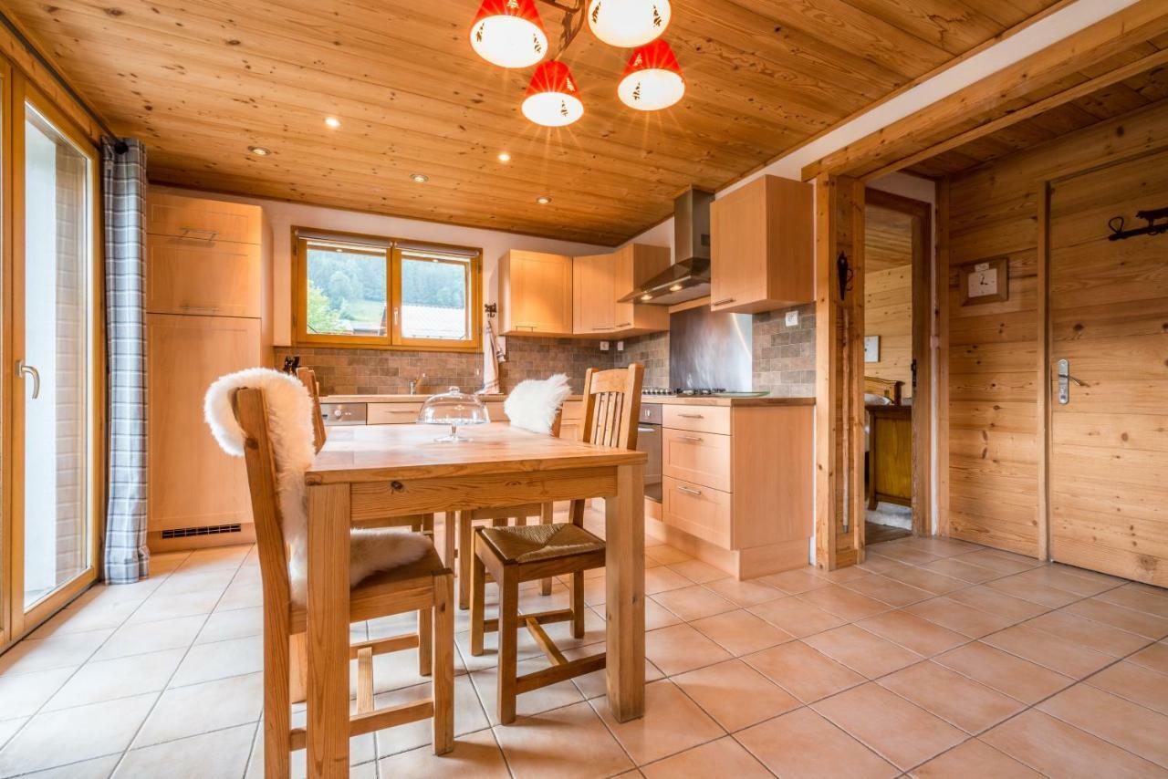 Appartement Midi Romand Proche Morzine Essert-Romand Eksteriør bilde